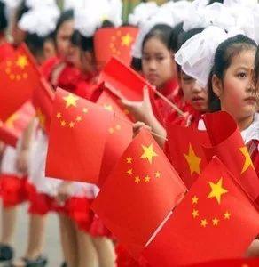 三大运营商披露2023年成绩单 5G套餐用户数合计超13亿户